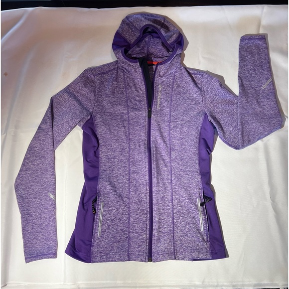 Women’s Brooks Full-zip Sweater - Picture 3 of 6